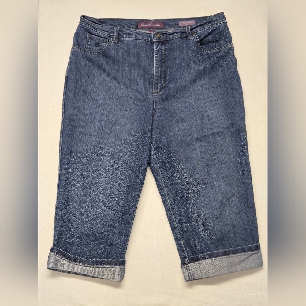Gloria Vanderbilt 18 Amanda Capri Cuffed Jeans High Rise Waist